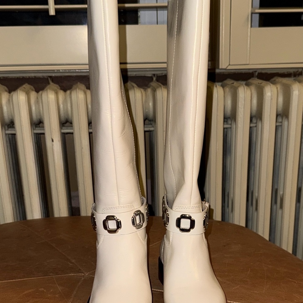 Larroude Cream Heeled Boots - Picture 8 of 16